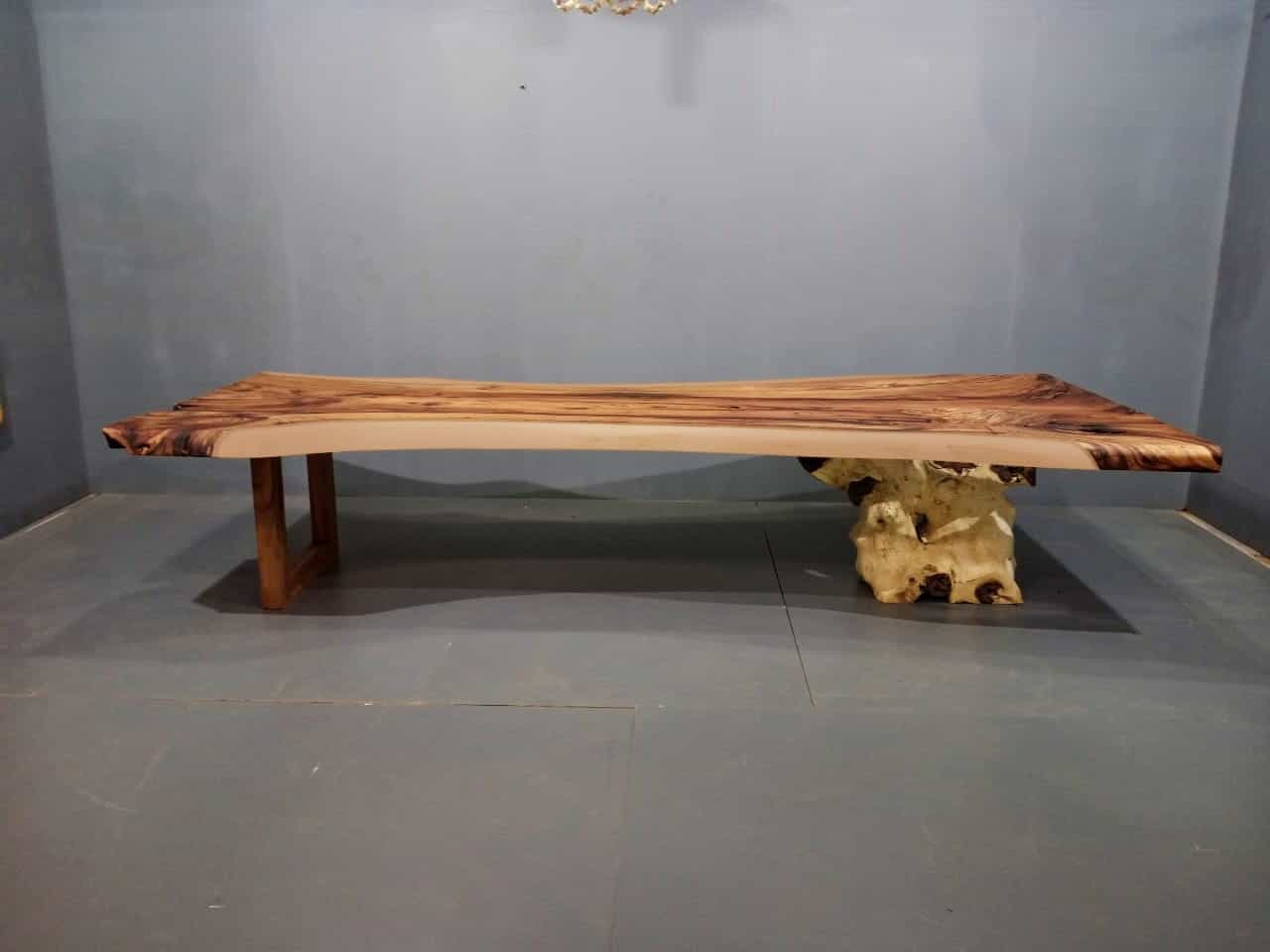 LIVE EDGE TABLES