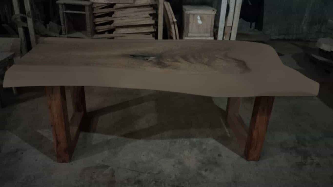 LIVE EDGE TABLES