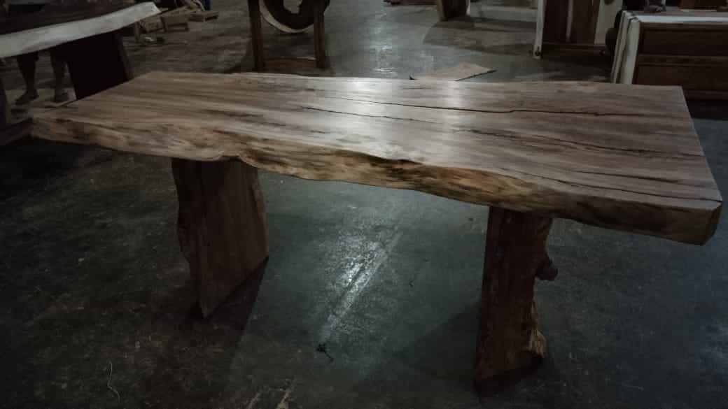 LIVE EDGE TABLES