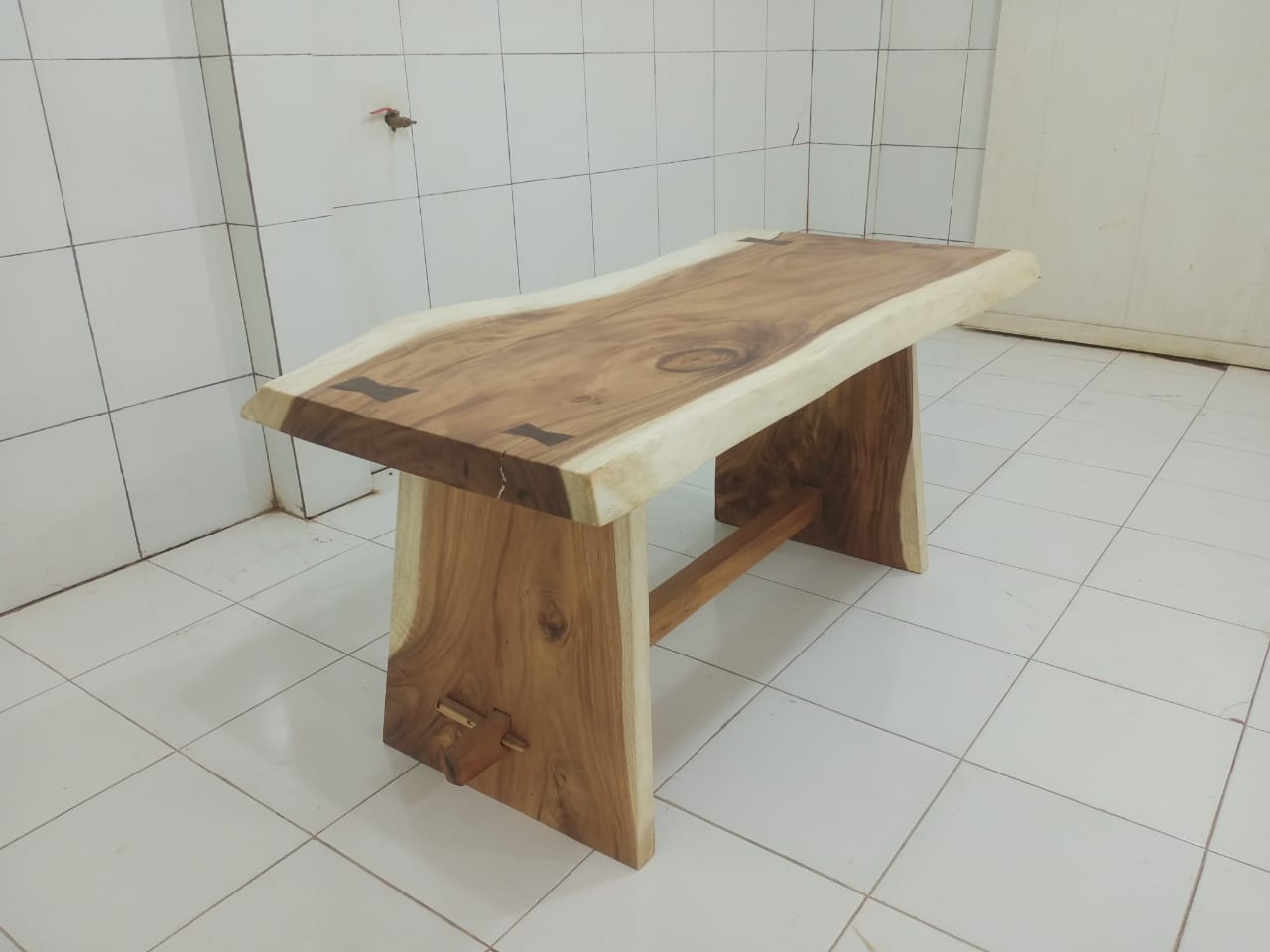 Live Edge Tables