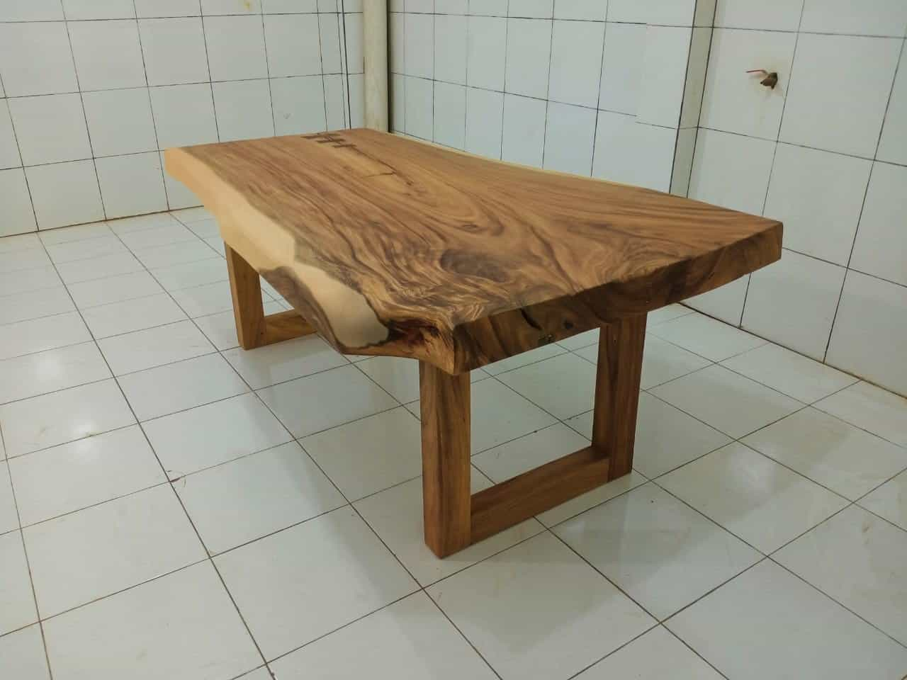 Live Edge Tables