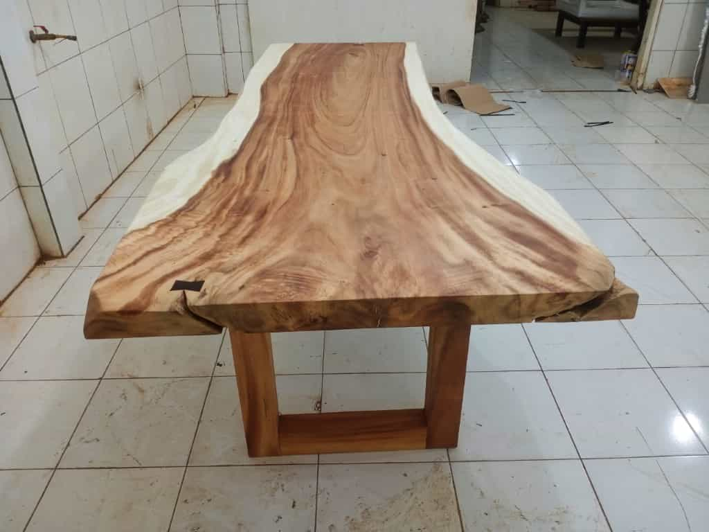 Live Edge Tables