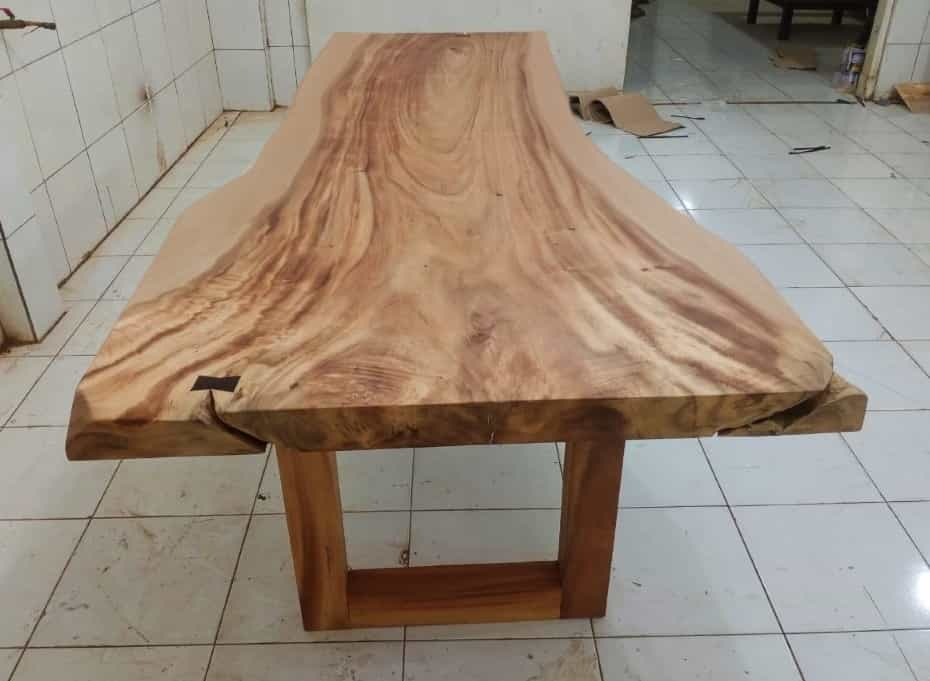 Live Edge Tables