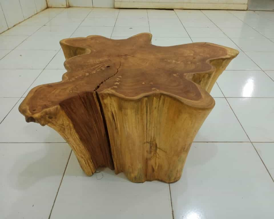 LIVE EDGE TABLES