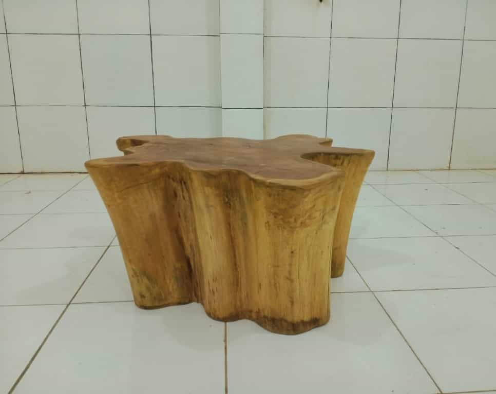 LIVE EDGE TABLES