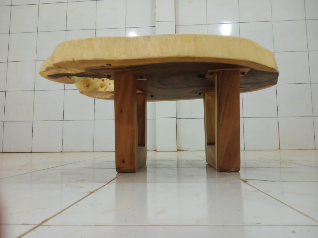 LIVE EDGE TABLES