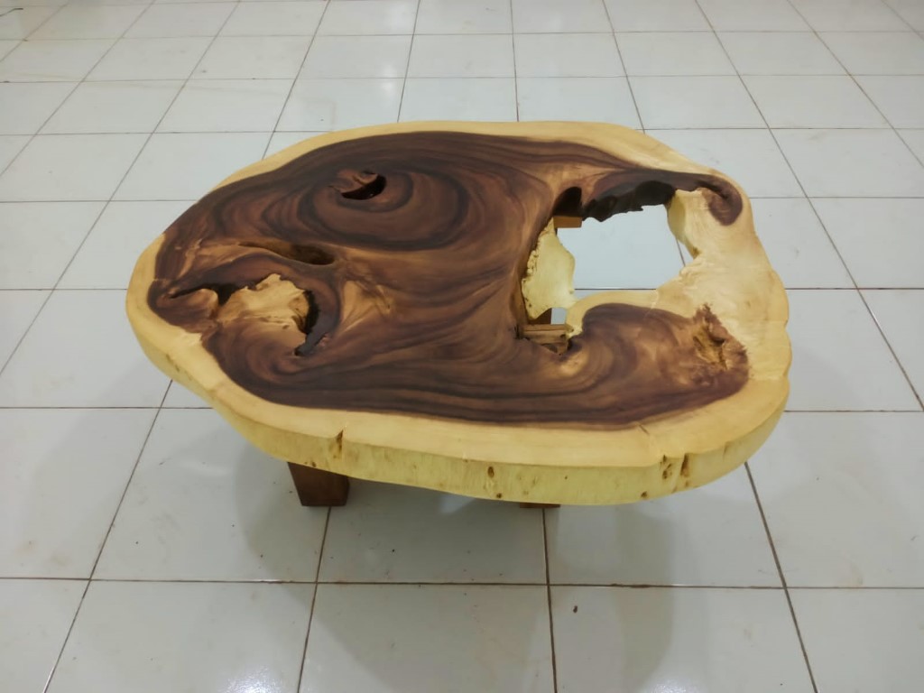 ROUND COFFEE TABLES (NOT BEEN SHIPPED)