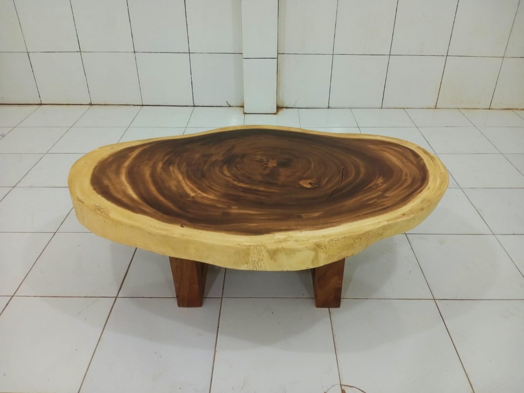 ROUND COFFEE TABLES (NOT BEEN SHIPPED)