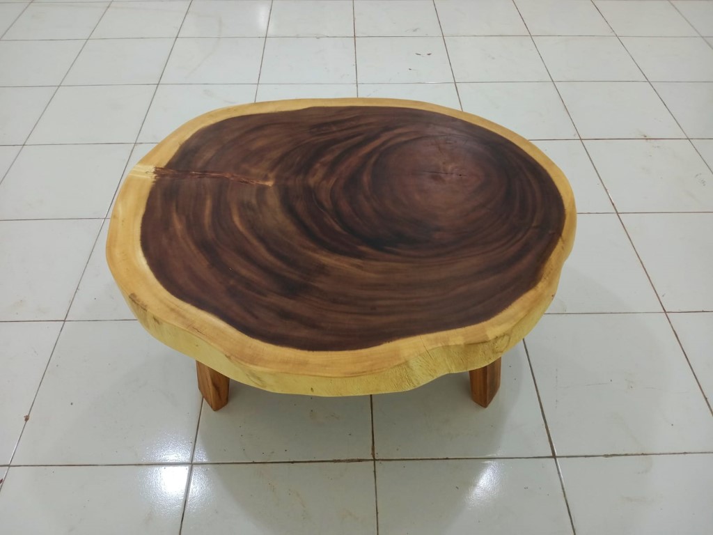 ROUND COFFEE TABLES (NOT BEEN SHIPPED)