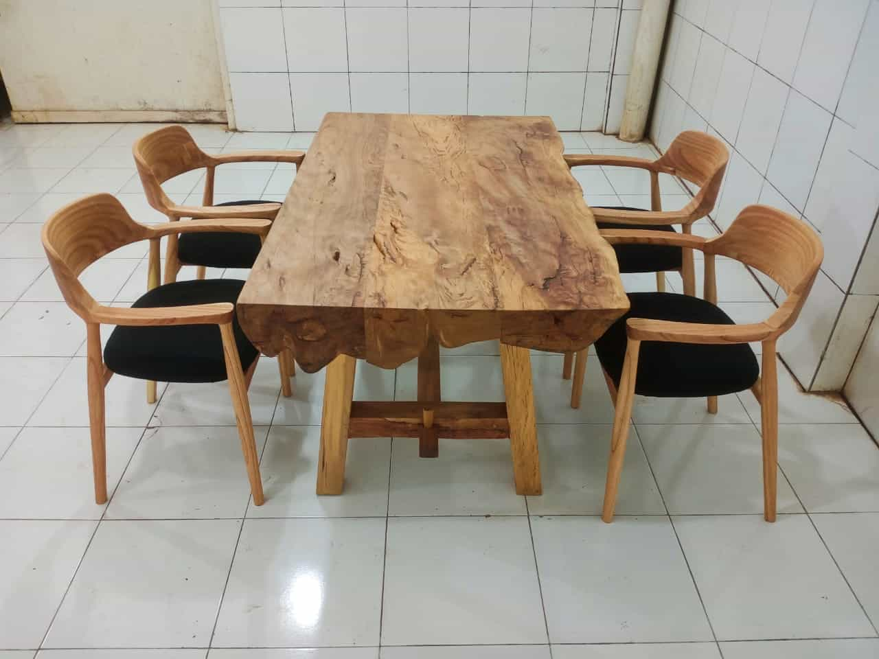 Live Edge Tables