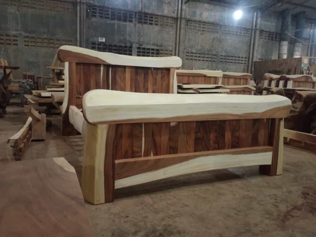 Live Edge Tables