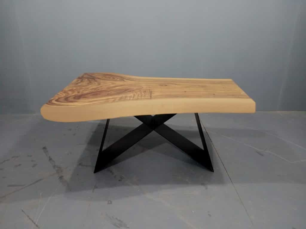 LIVE EDGE TABLES