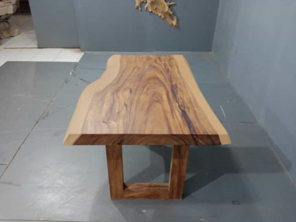 Live Edge Tables