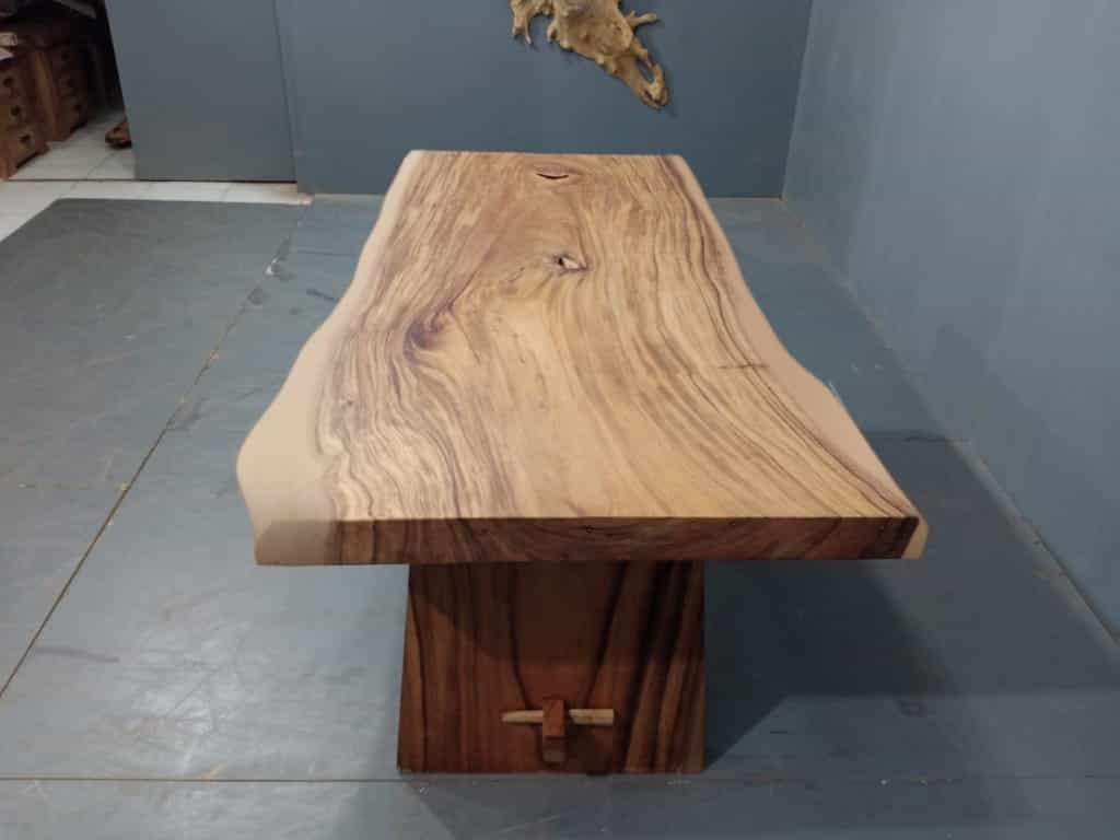 Live Edge Tables