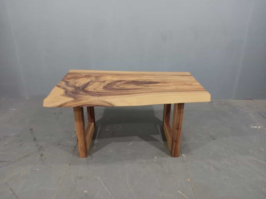 LIVE EDGE TABLES