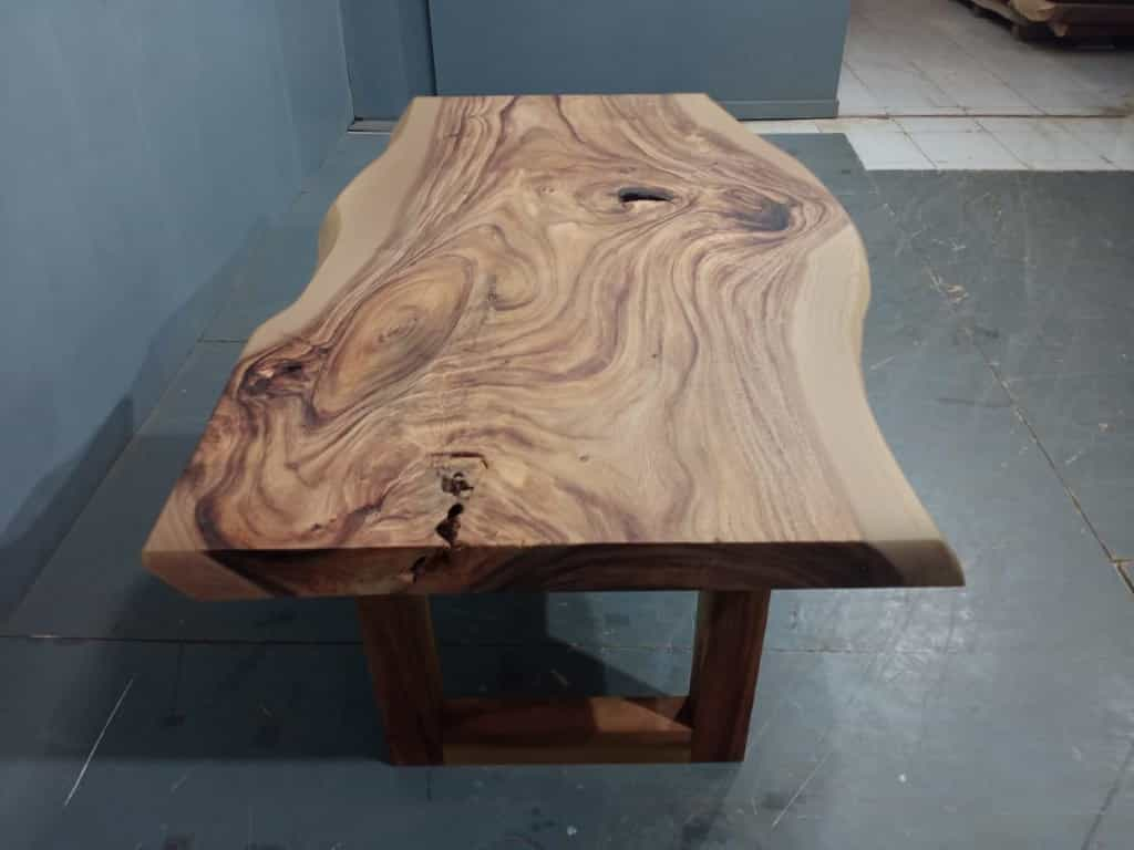 Live Edge Tables