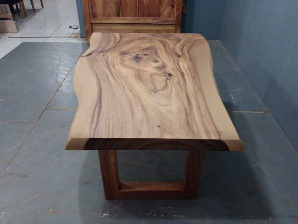 Live Edge Tables