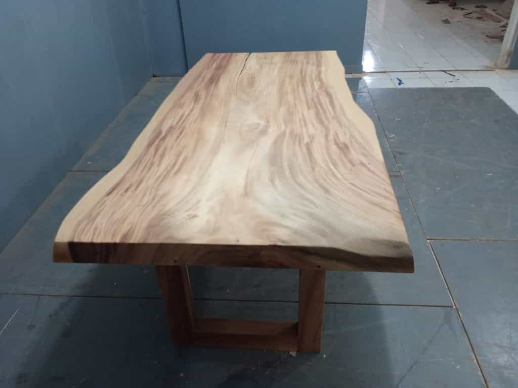 Live Edge Tables