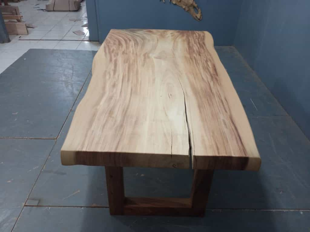 Live Edge Tables