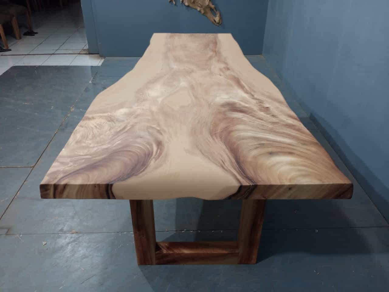 Live Edge Tables