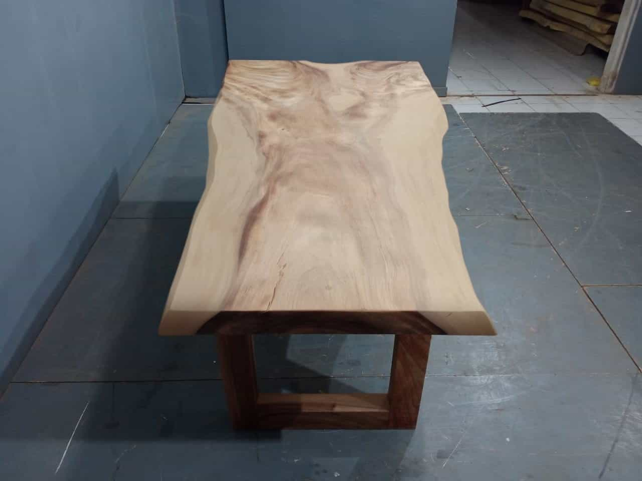 Live Edge Tables