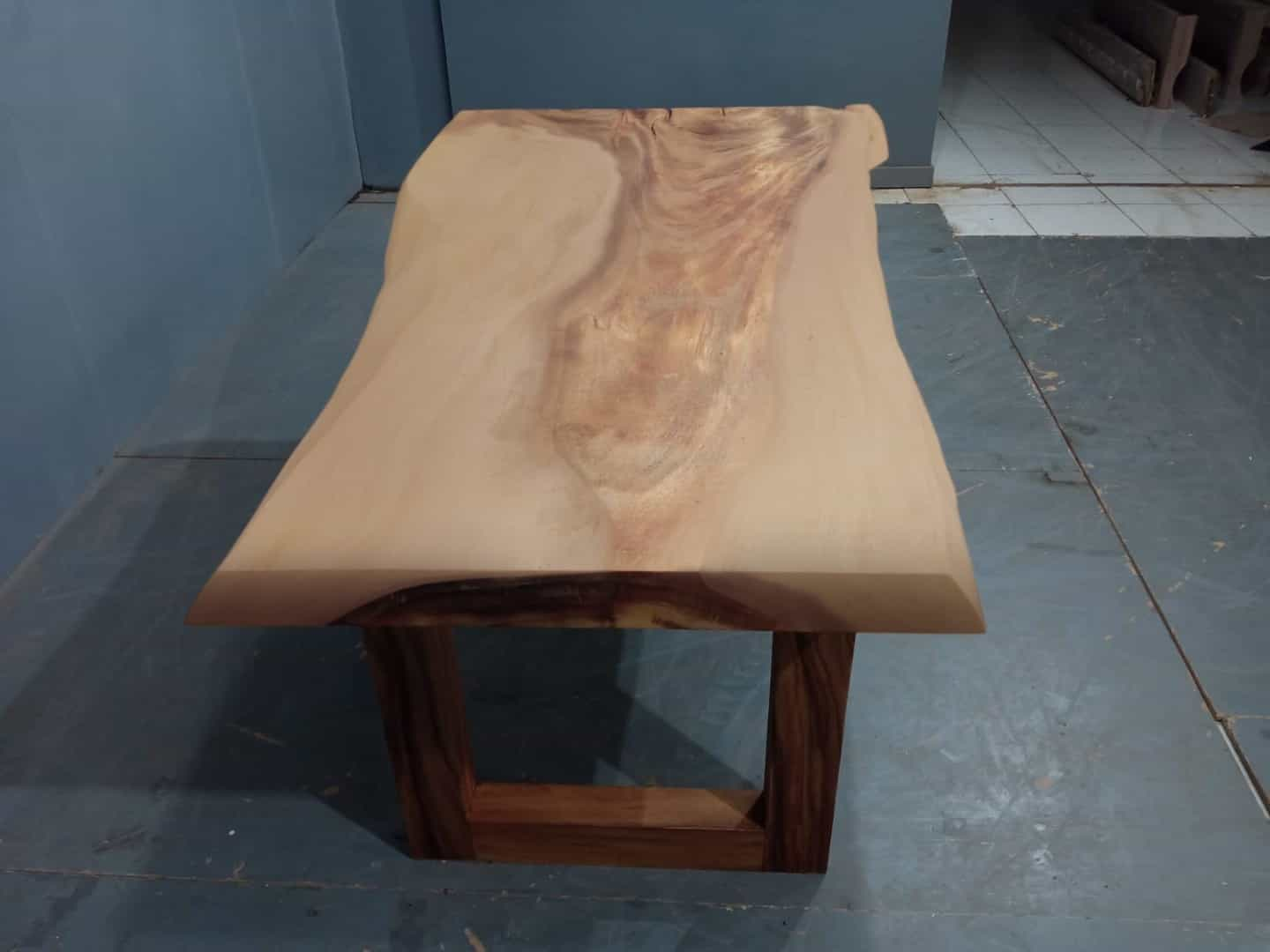 Live Edge Tables