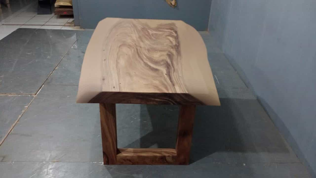 Live Edge Tables