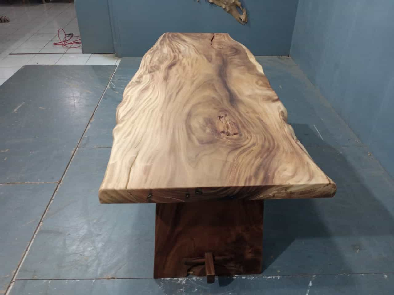 Live Edge Tables