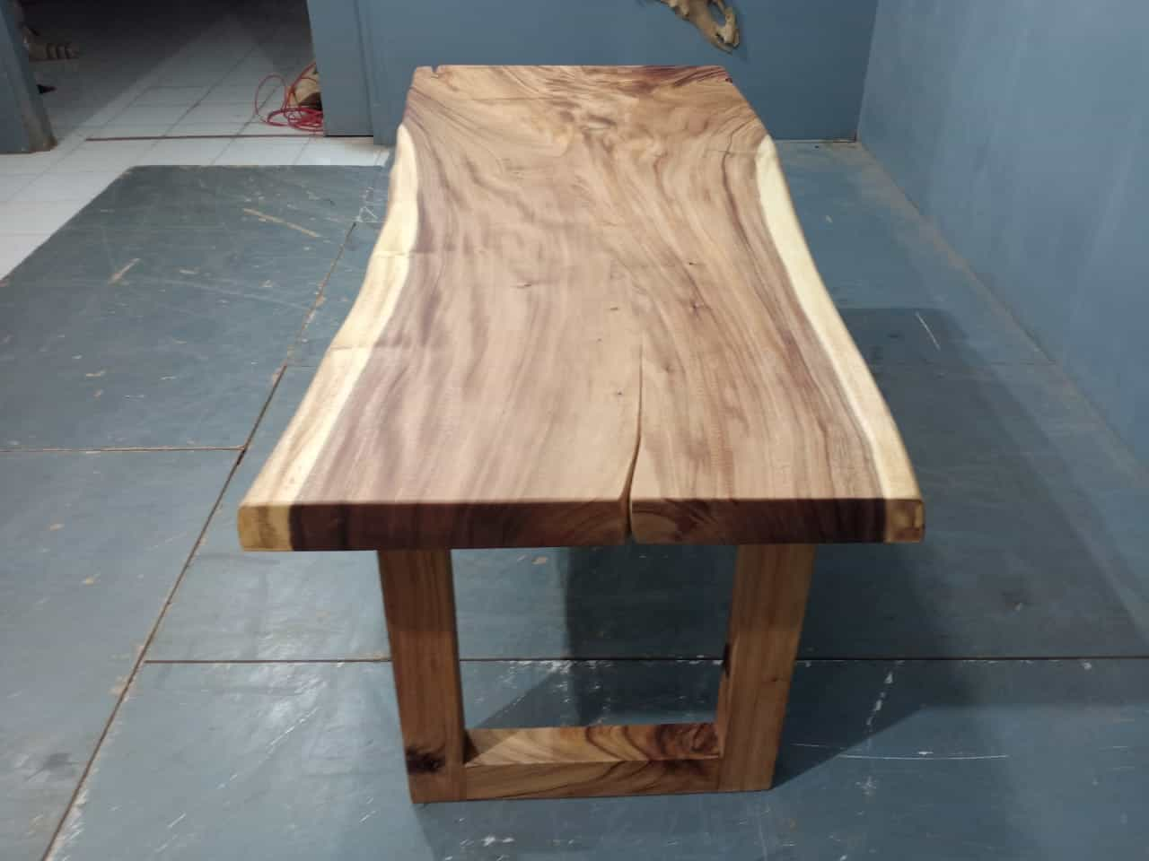 Live Edge Tables