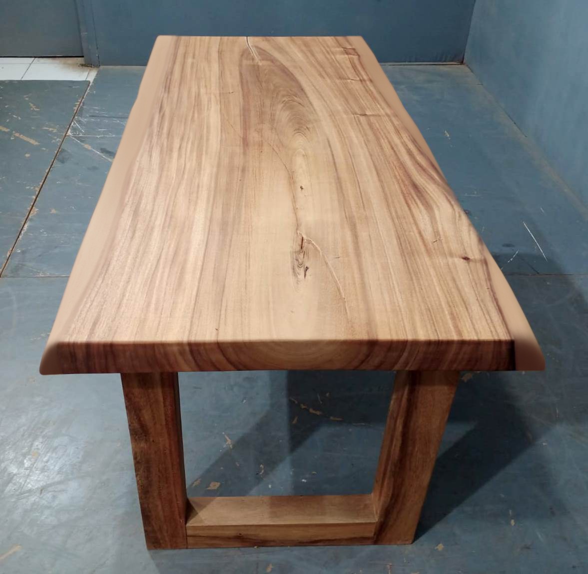 Live Edge Tables