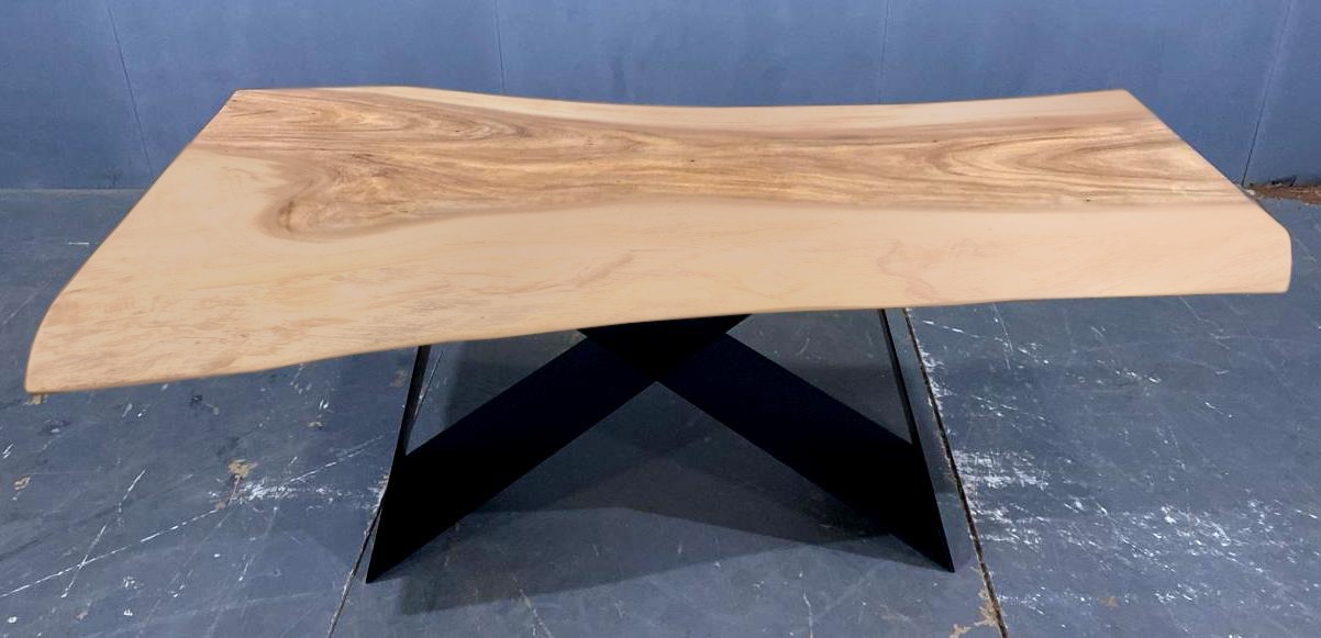 LIVE EDGE TABLES