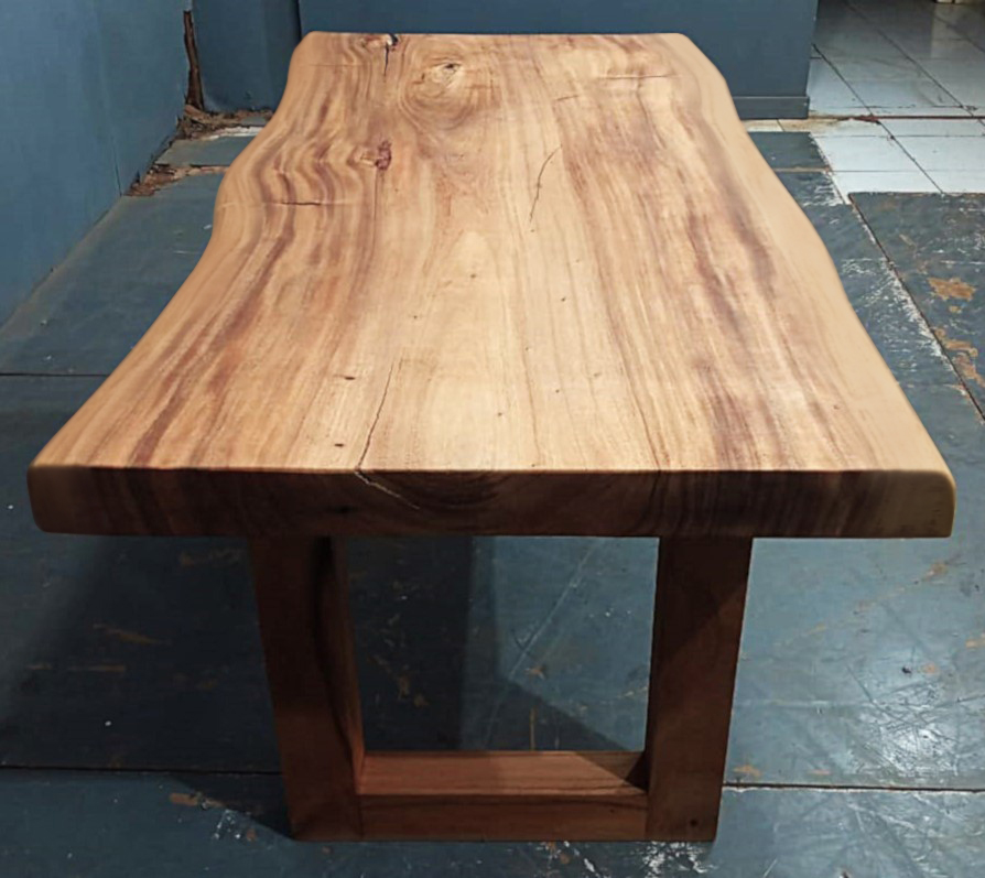 Live Edge Tables