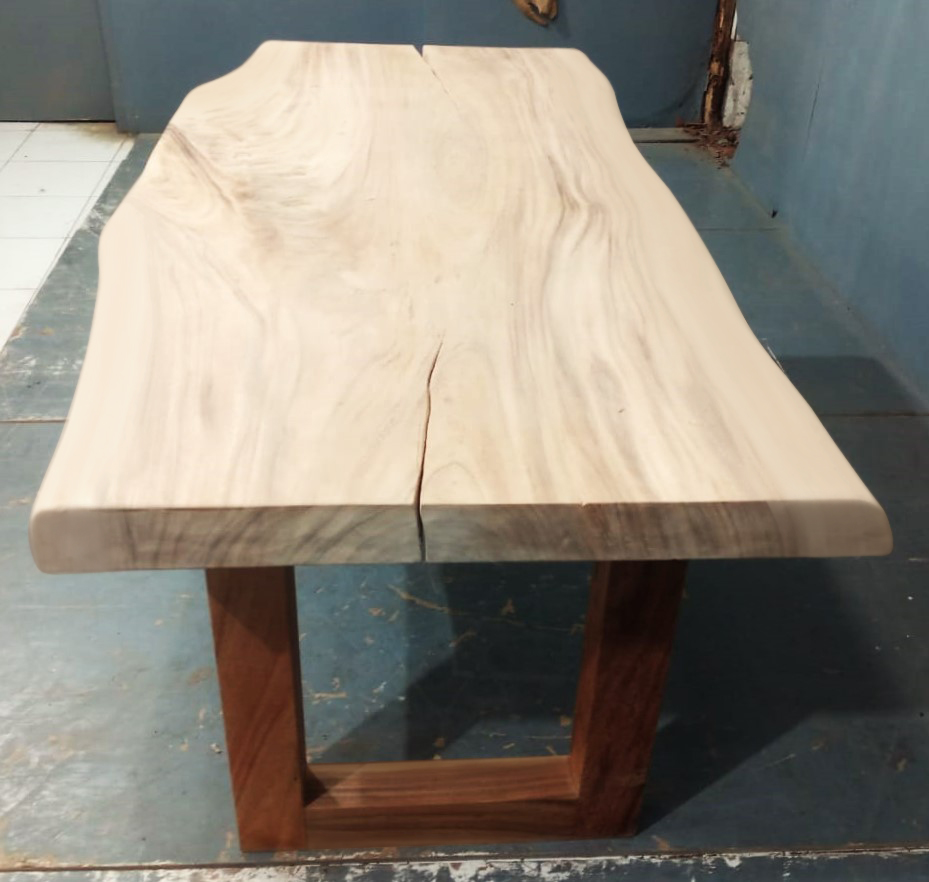 Live Edge Tables