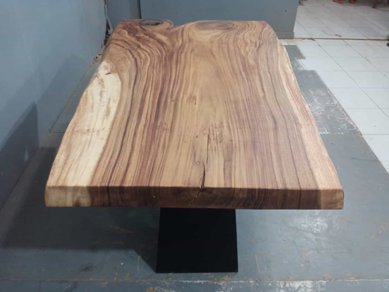 Live Edge Tables