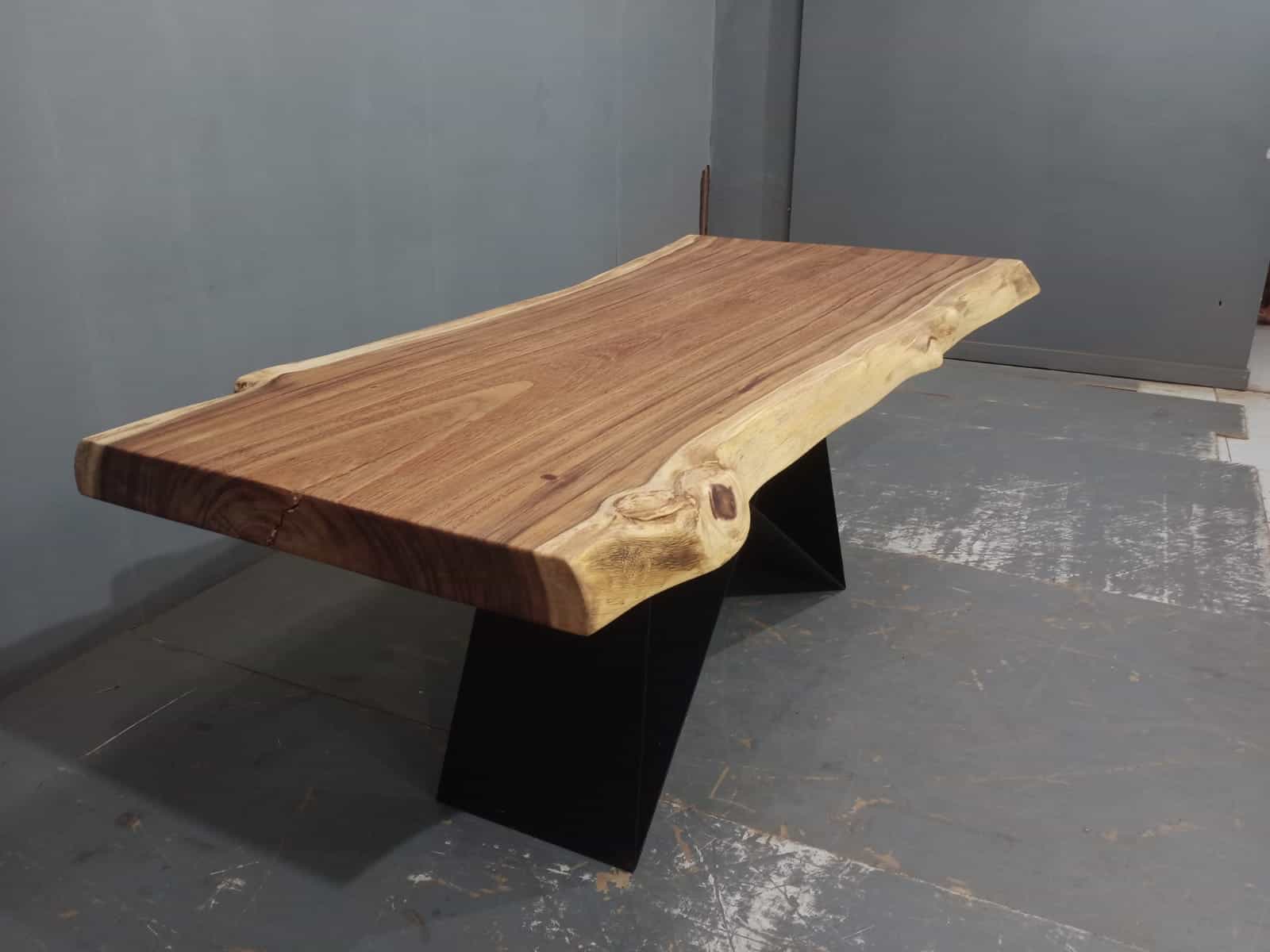 Live Edge Tables