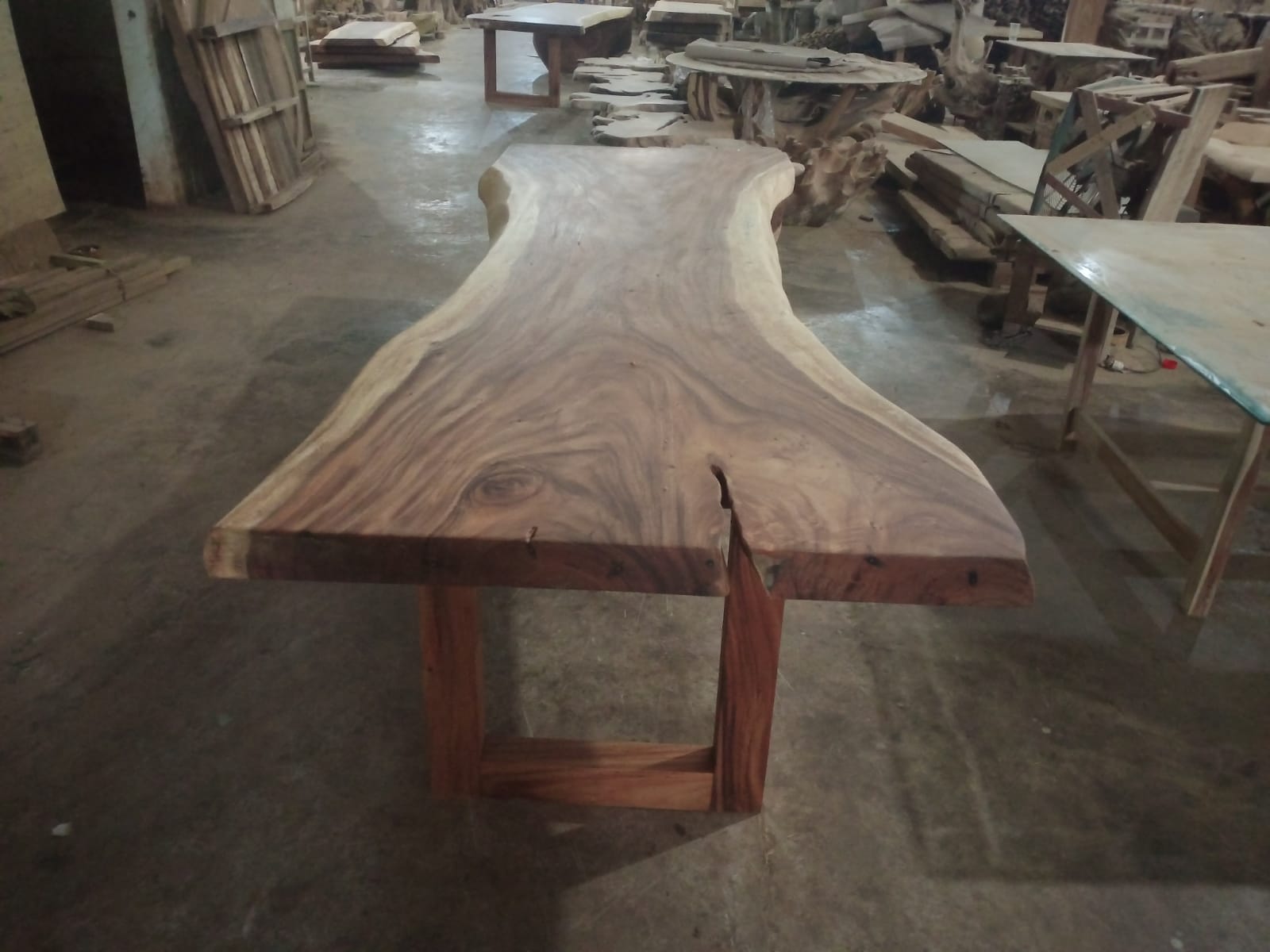 Live Edge Tables