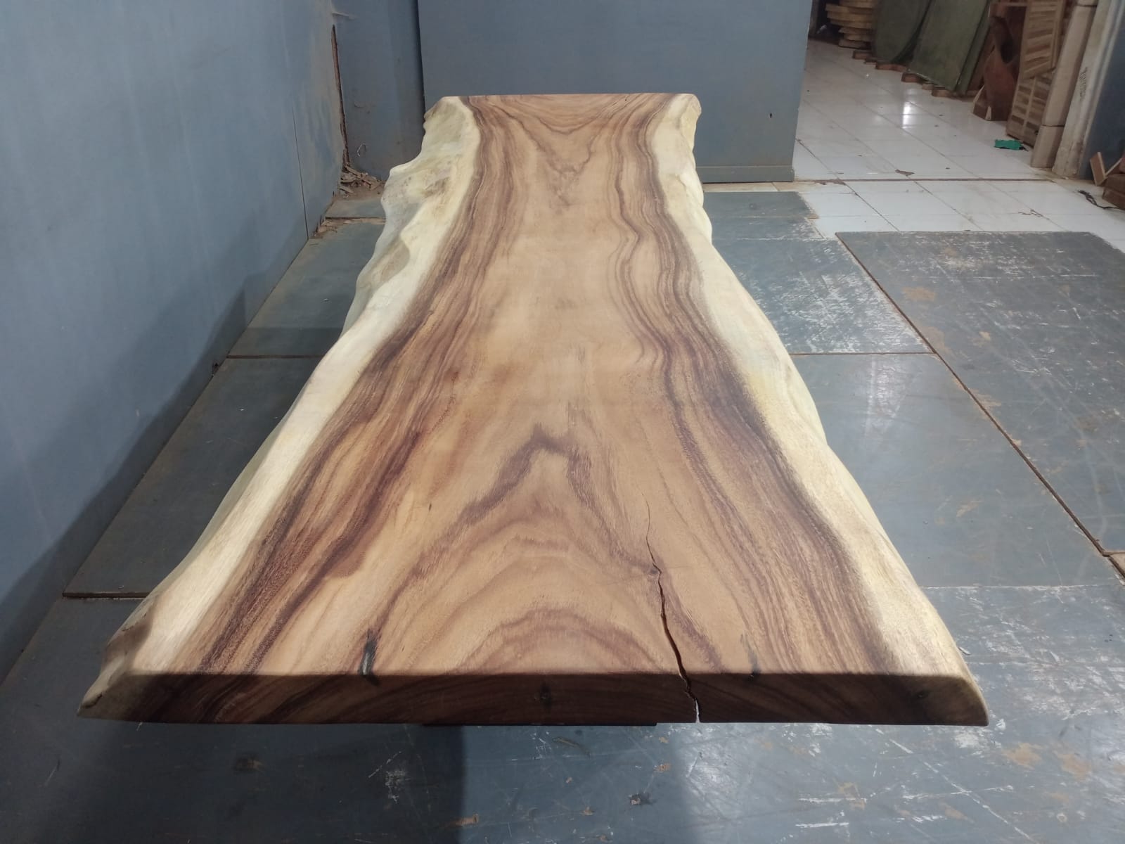 Live Edge Tables