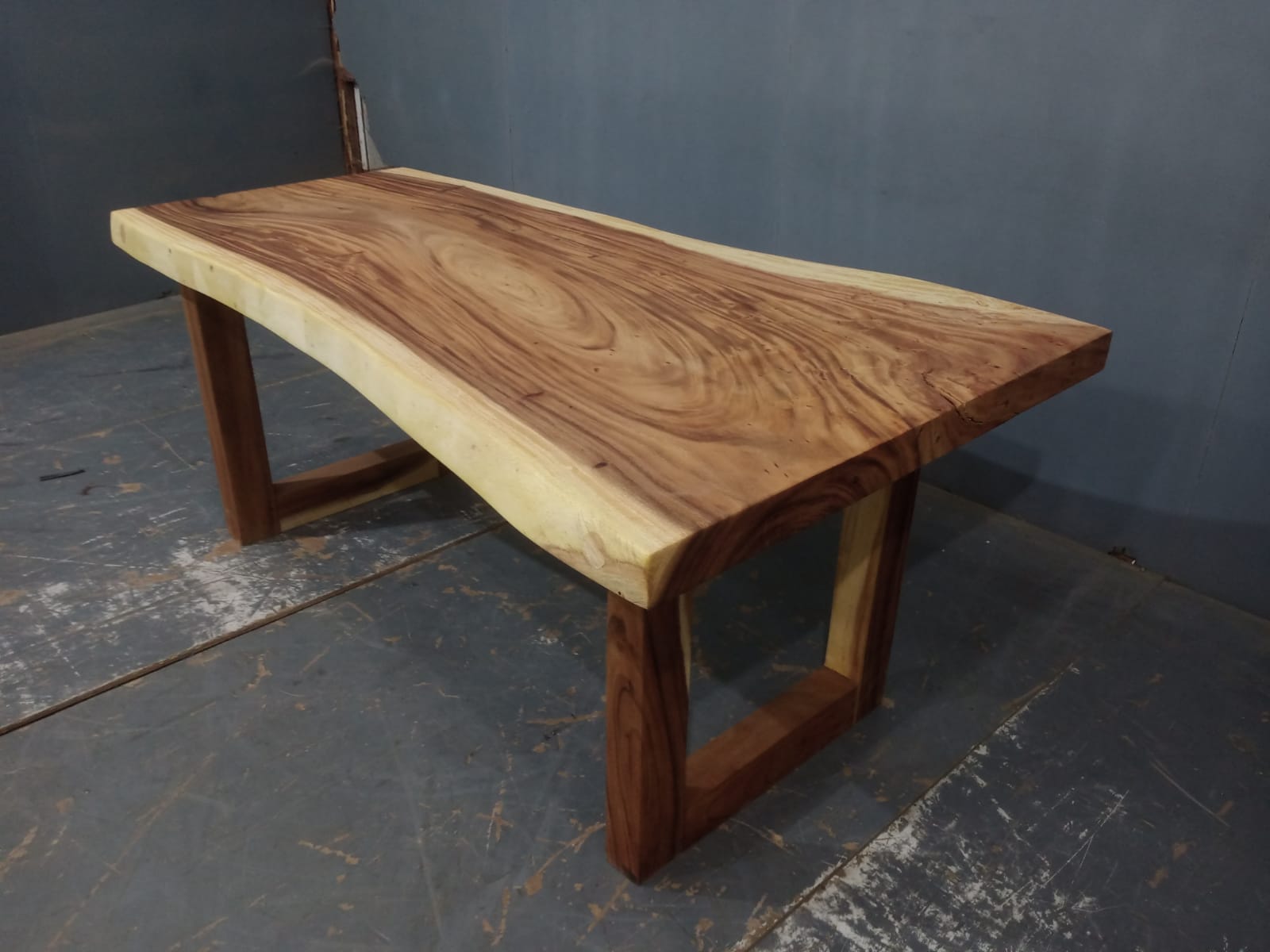 Live Edge Tables