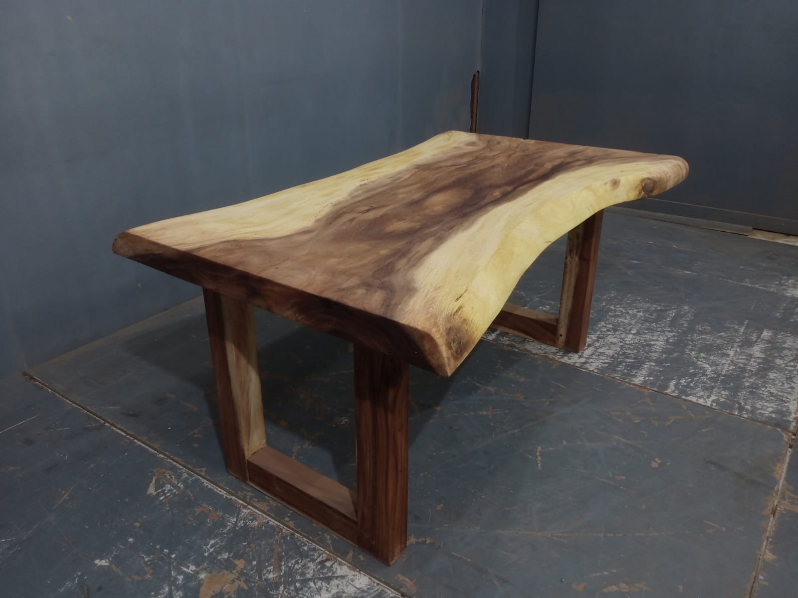 Live Edge Tables
