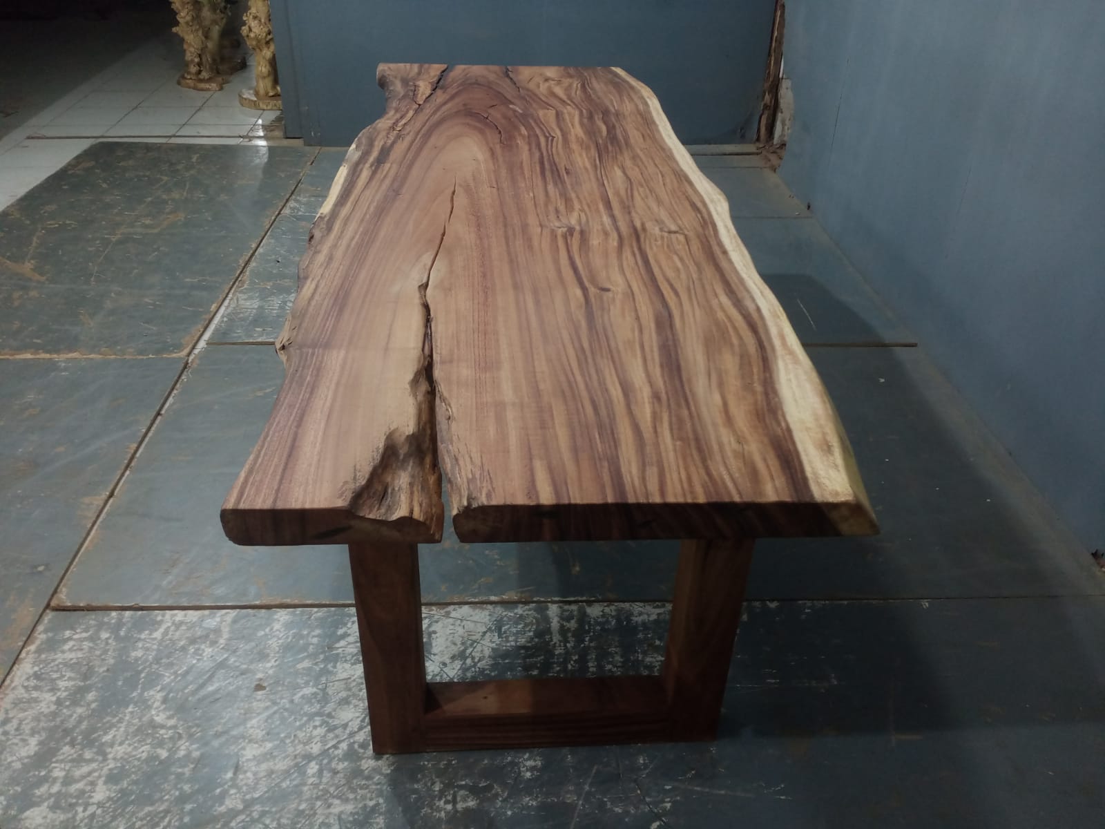 Live Edge Tables