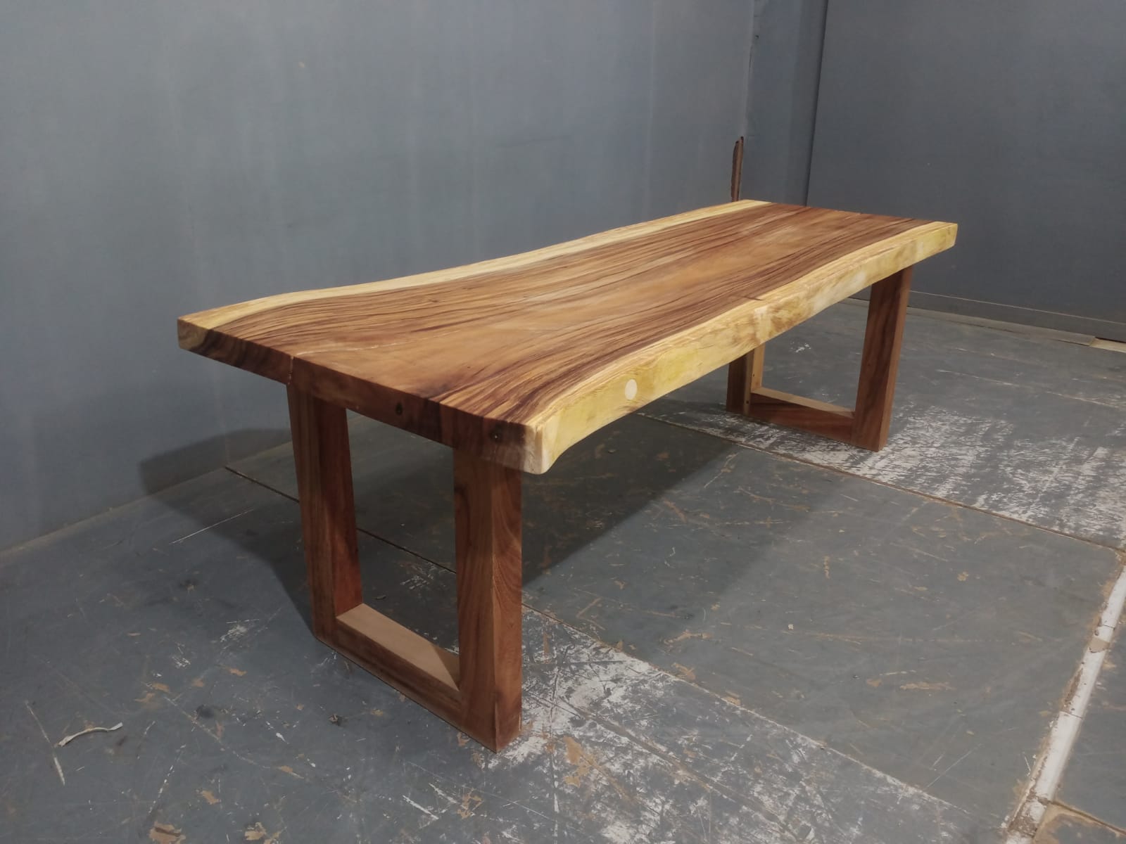Live Edge Tables