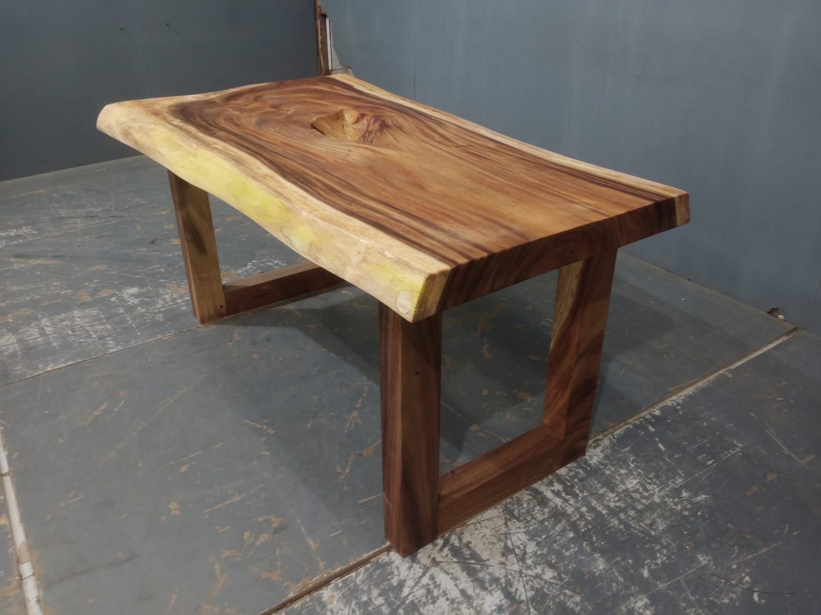 Live Edge Tables