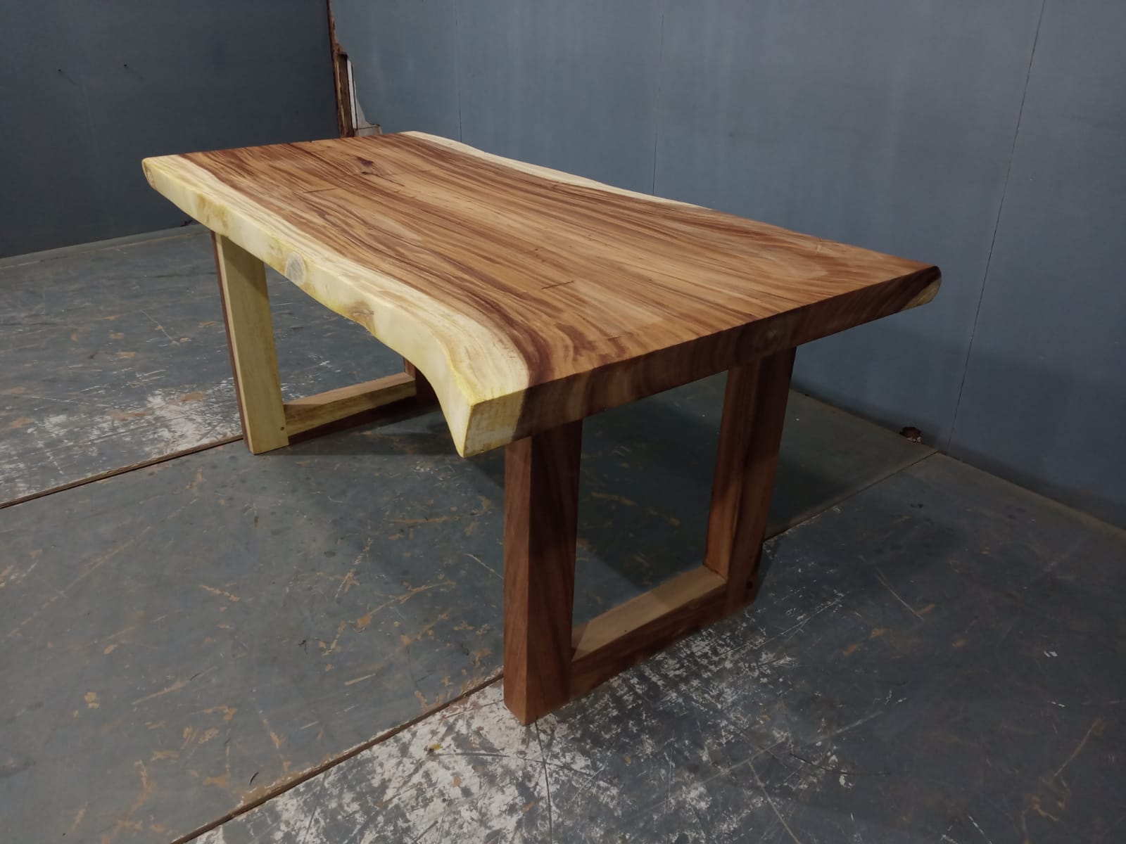 Live Edge Tables