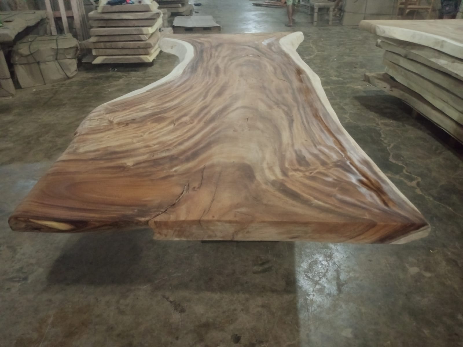 Live Edge Tables
