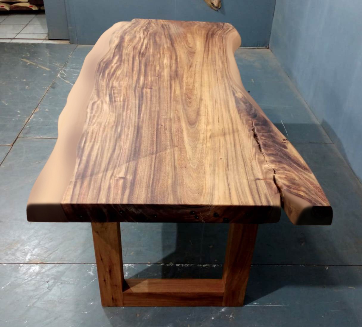 Live Edge Tables