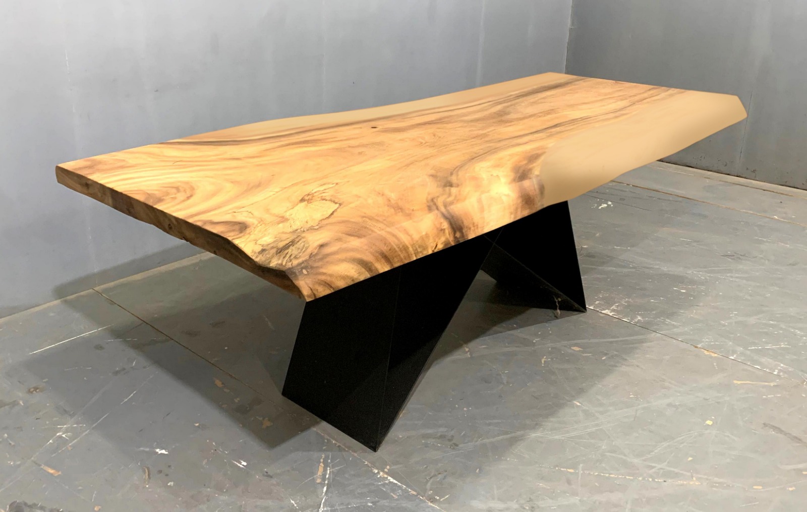 Live Edge Tables