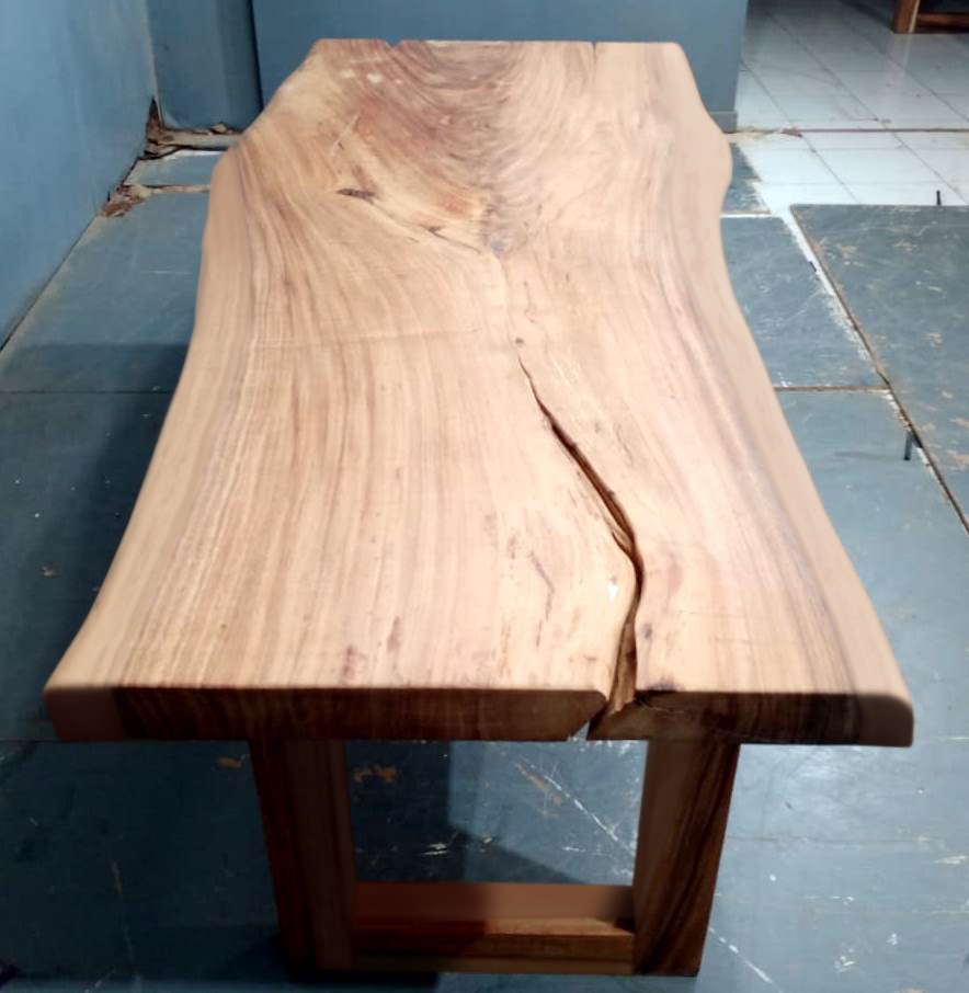 Live Edge Tables