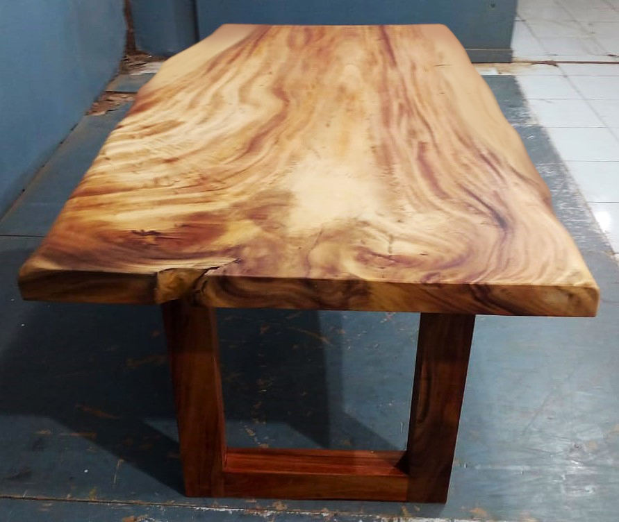 Live Edge Tables