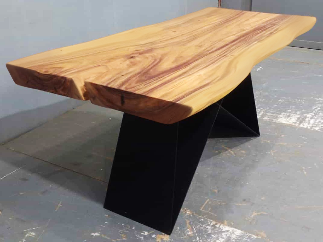Live Edge Tables