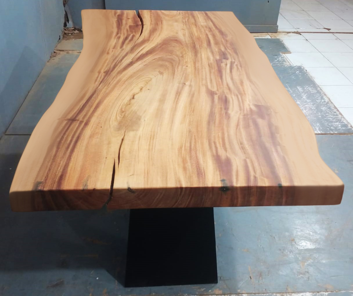 Live Edge Tables